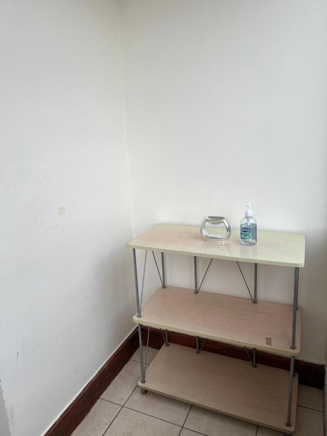 4 Bed Bungalow Near Airport เอดินบะระ ภายนอก รูปภาพ