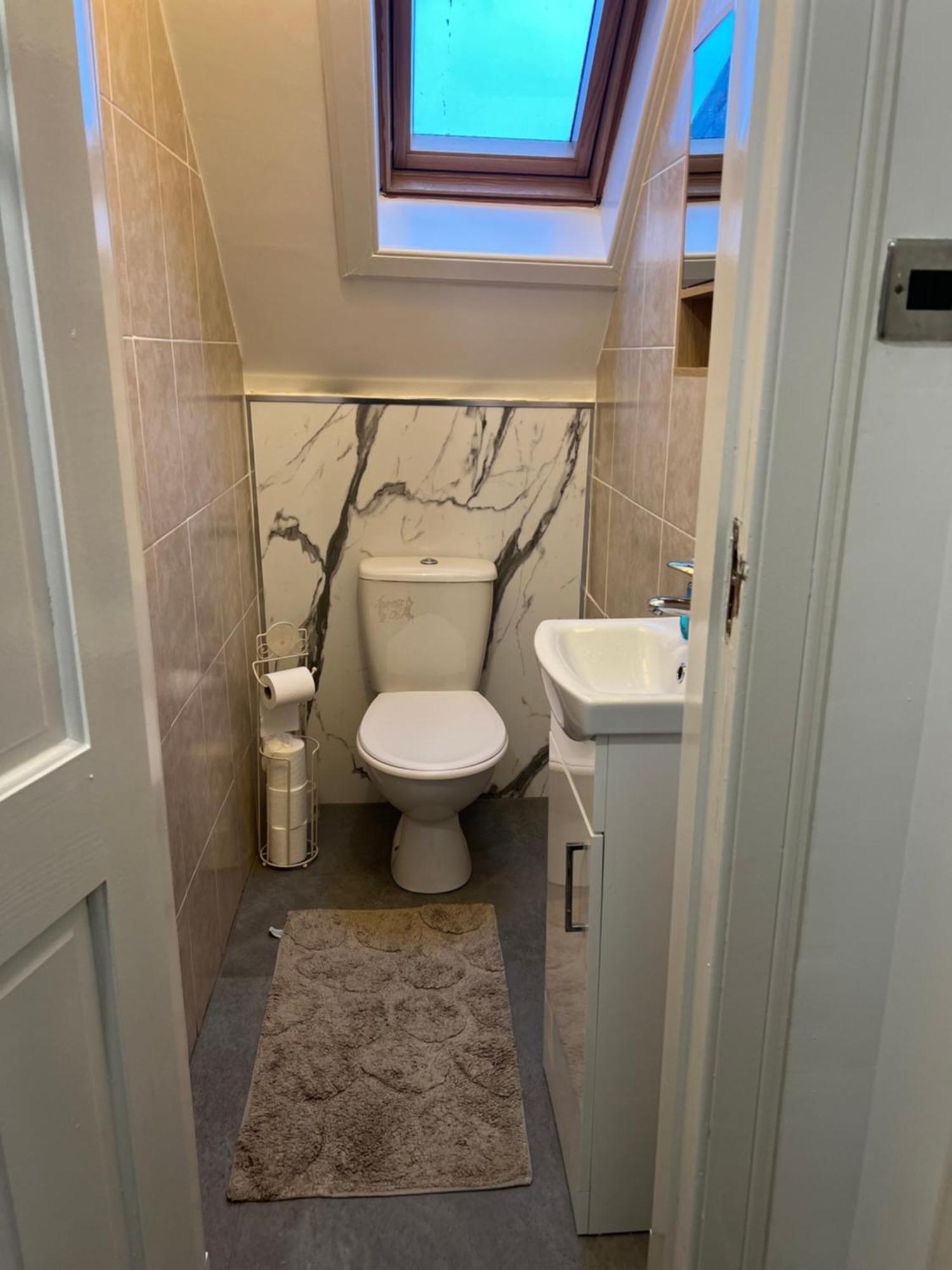 4 Bed Bungalow Near Airport เอดินบะระ ภายนอก รูปภาพ
